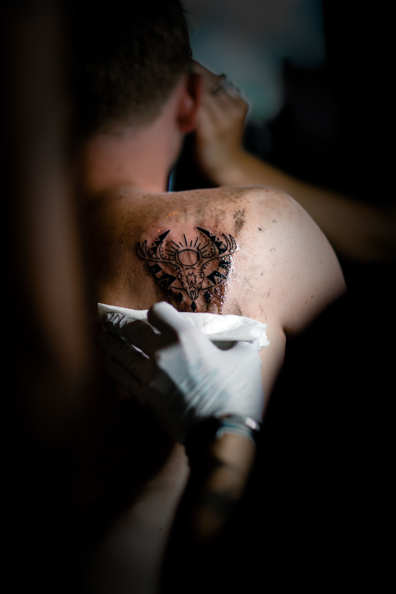 Tattoo Aftercare Day by Day: A Simple Routine That Works